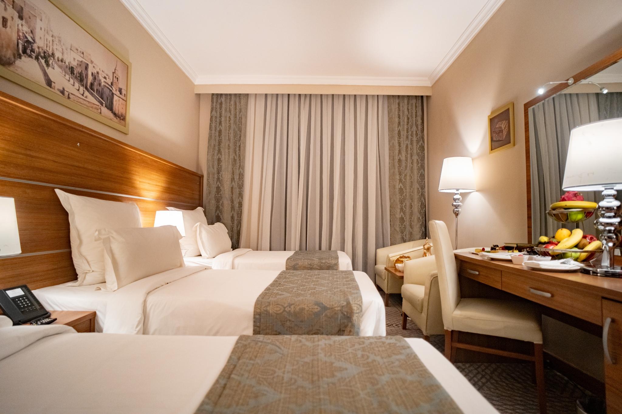 Kamar Triple Deluxe