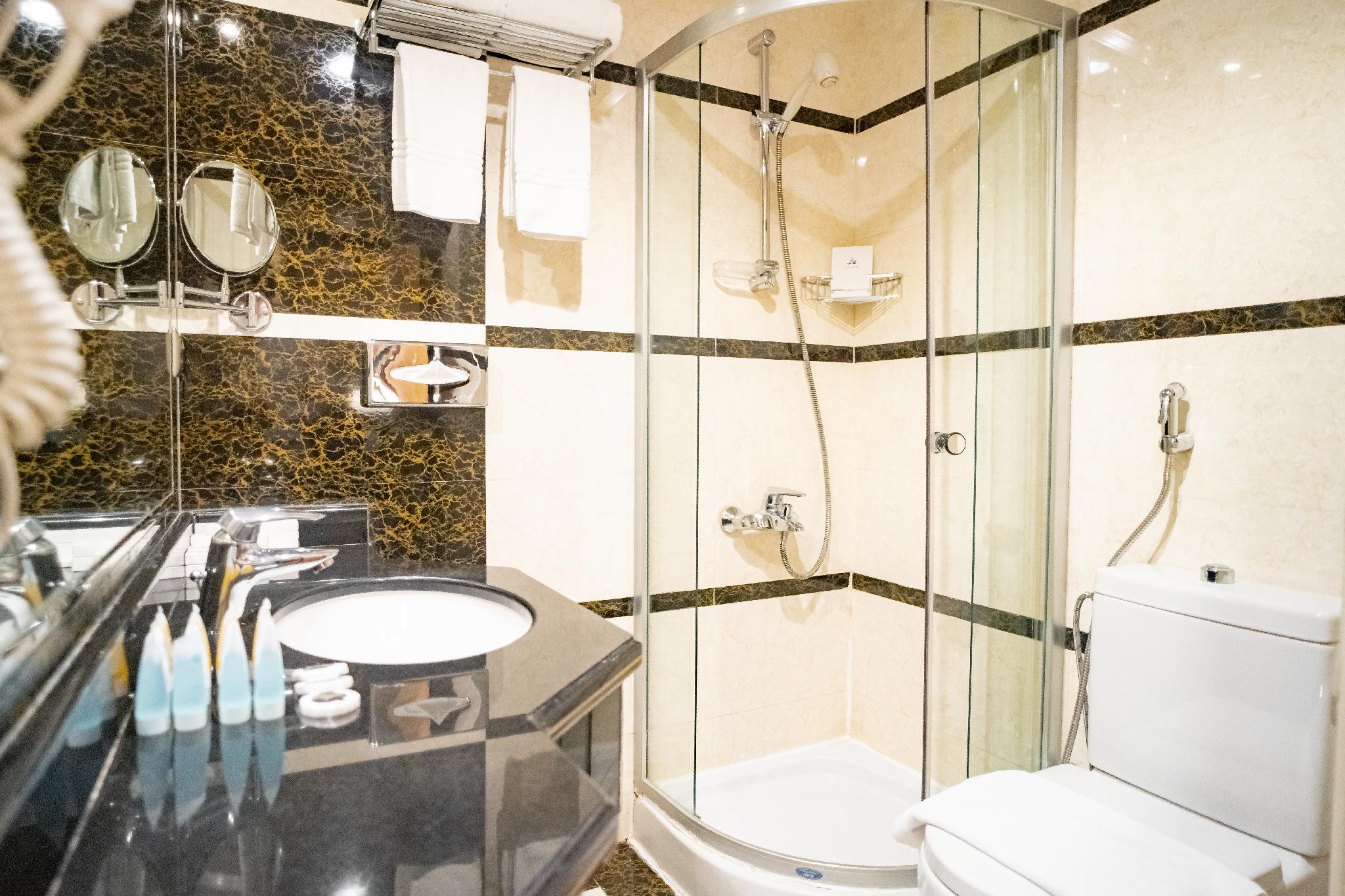 Kamar Quadruple Deluxe gambar 3