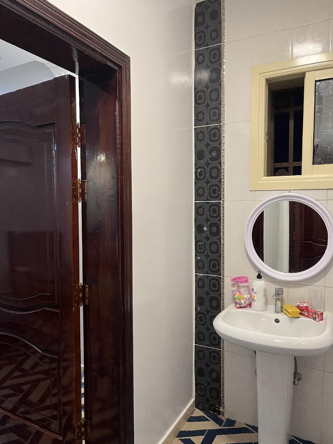 A room and a private toilet - image 33