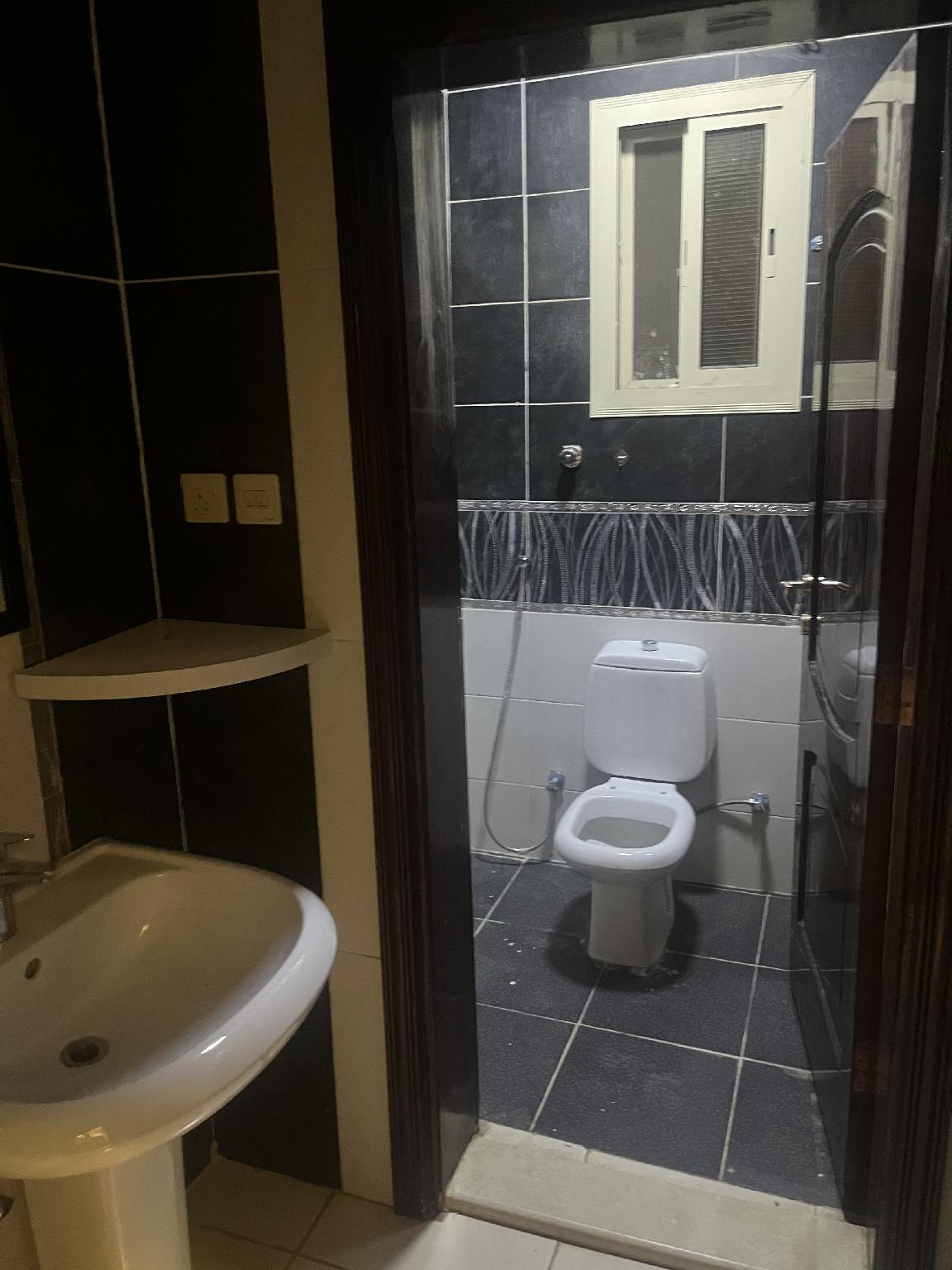 A room and a private toilet - image 32