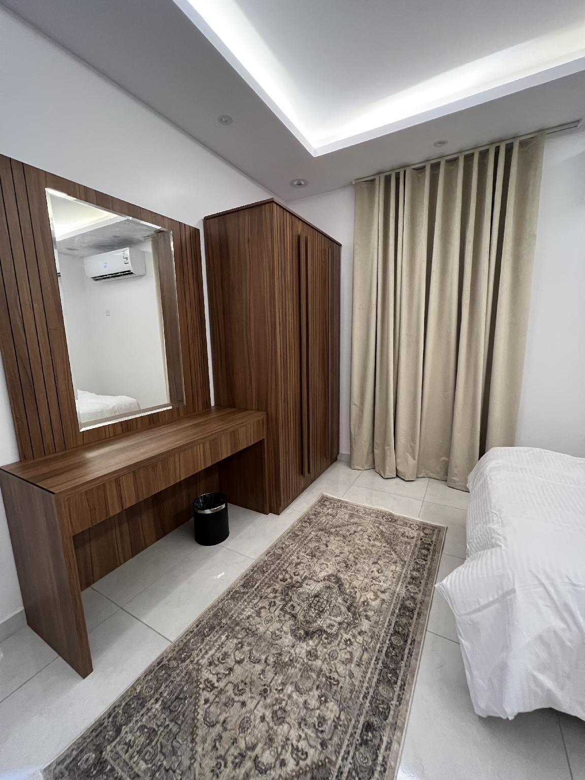 Two-Bedroom Apartment and Sitting Room - gambar 10