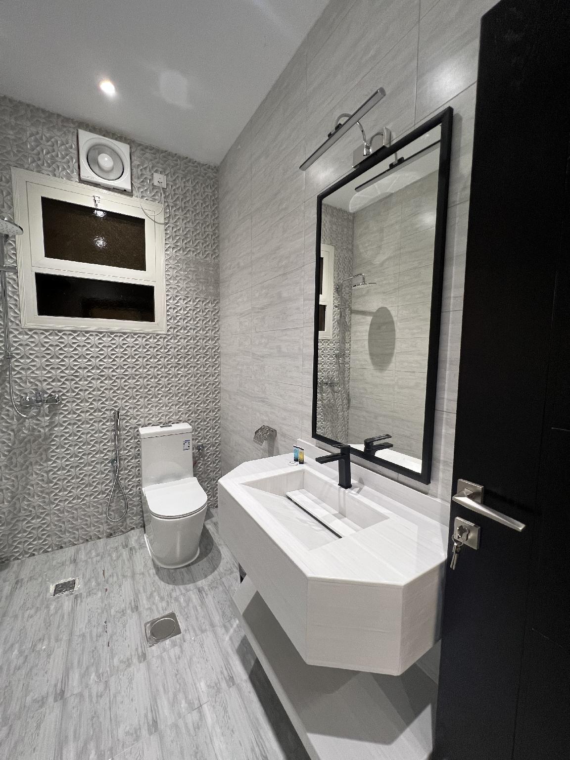 Two-Bedroom Apartment and Sitting Room - gambar 12