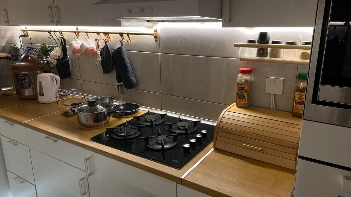 jaccuzi and cinema VIP apartment - gambar 20