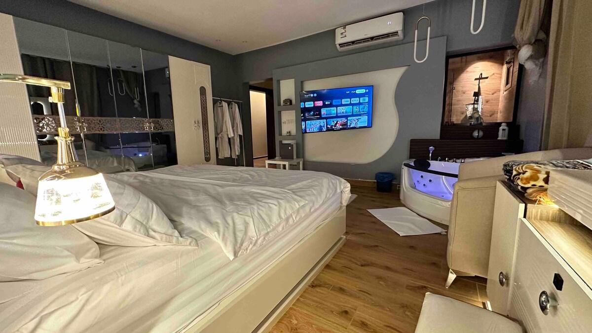 jaccuzi and cinema VIP apartment - gambar 19