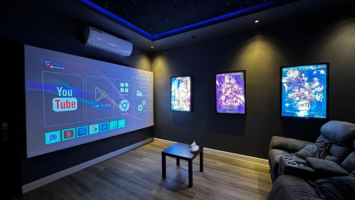 jaccuzi and cinema VIP apartment - gambar 14