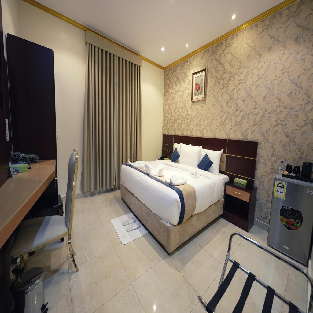 Diamond Pearl Apartments - image 22