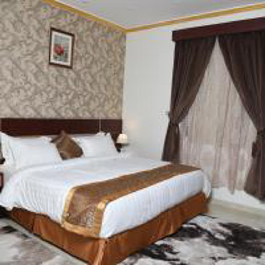 Diamond Pearl Apartments - image 34