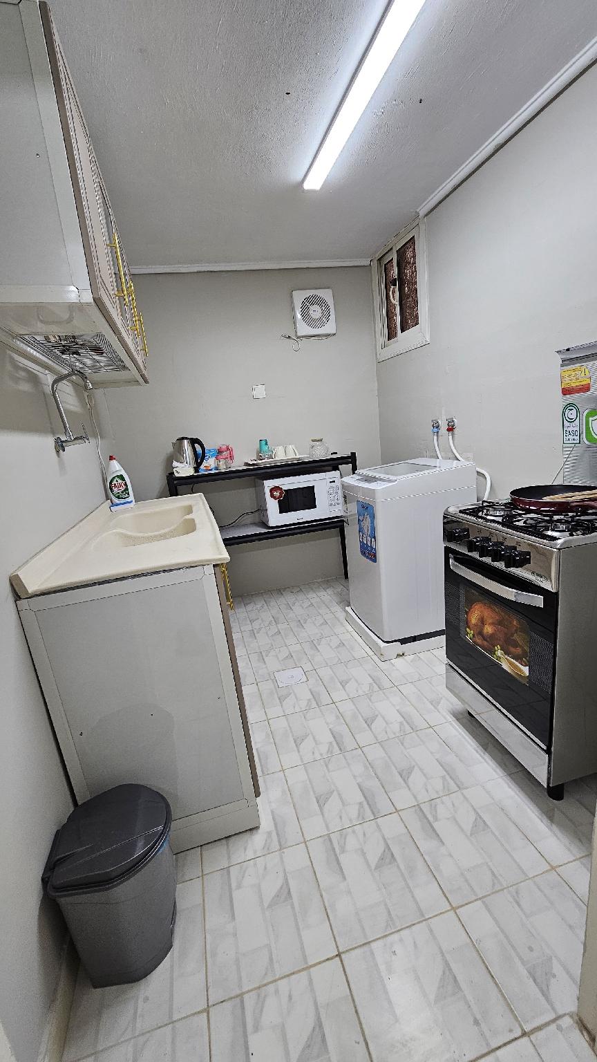Apartment with Two Bedrooms and Attractive Price 2 - imej 8