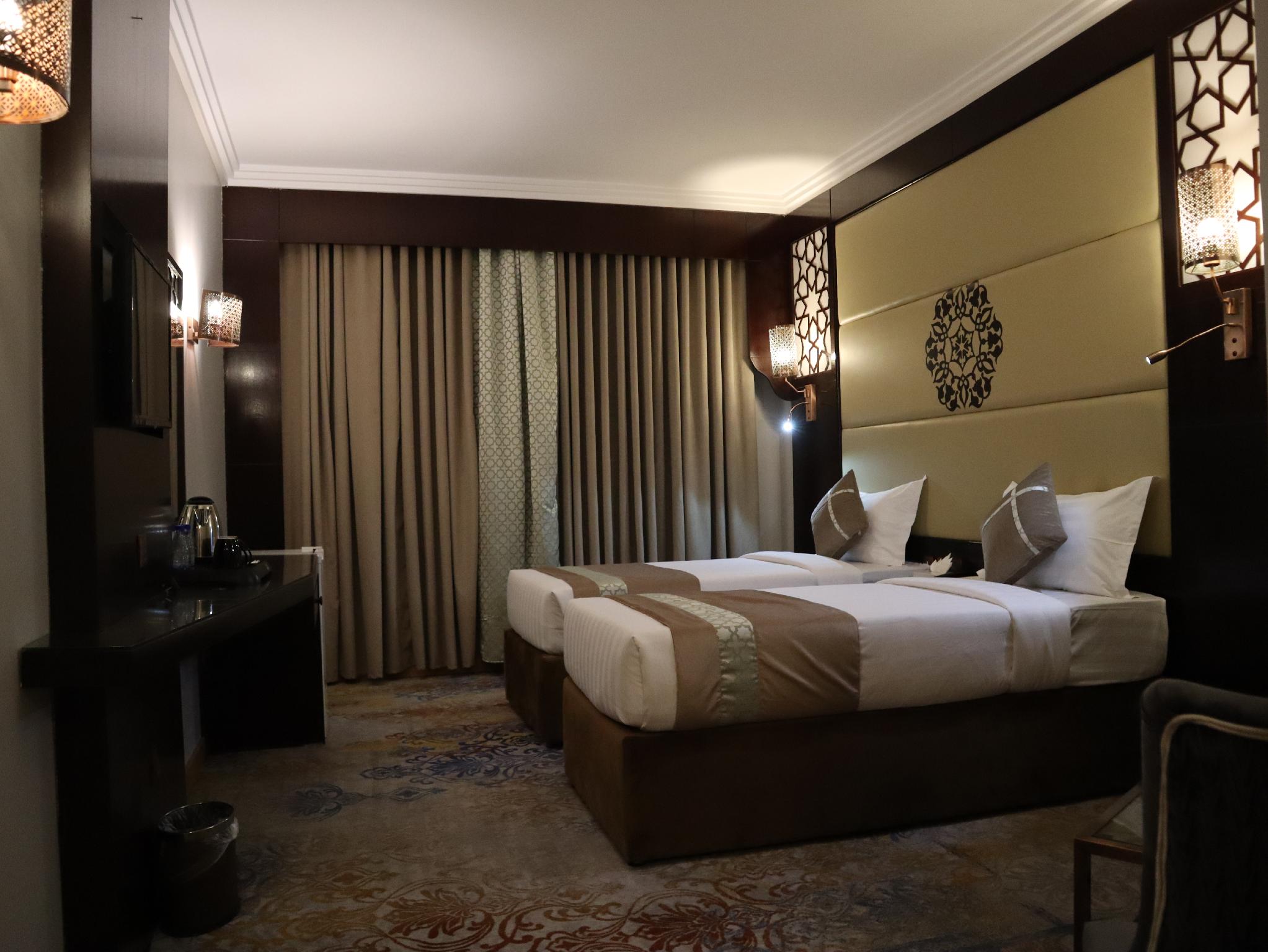Al Mukhtara Plaza Hotel - image 6