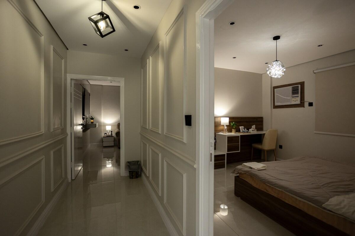 Modern 2-Bedroom Condo 13 mins Prophet's Mosque