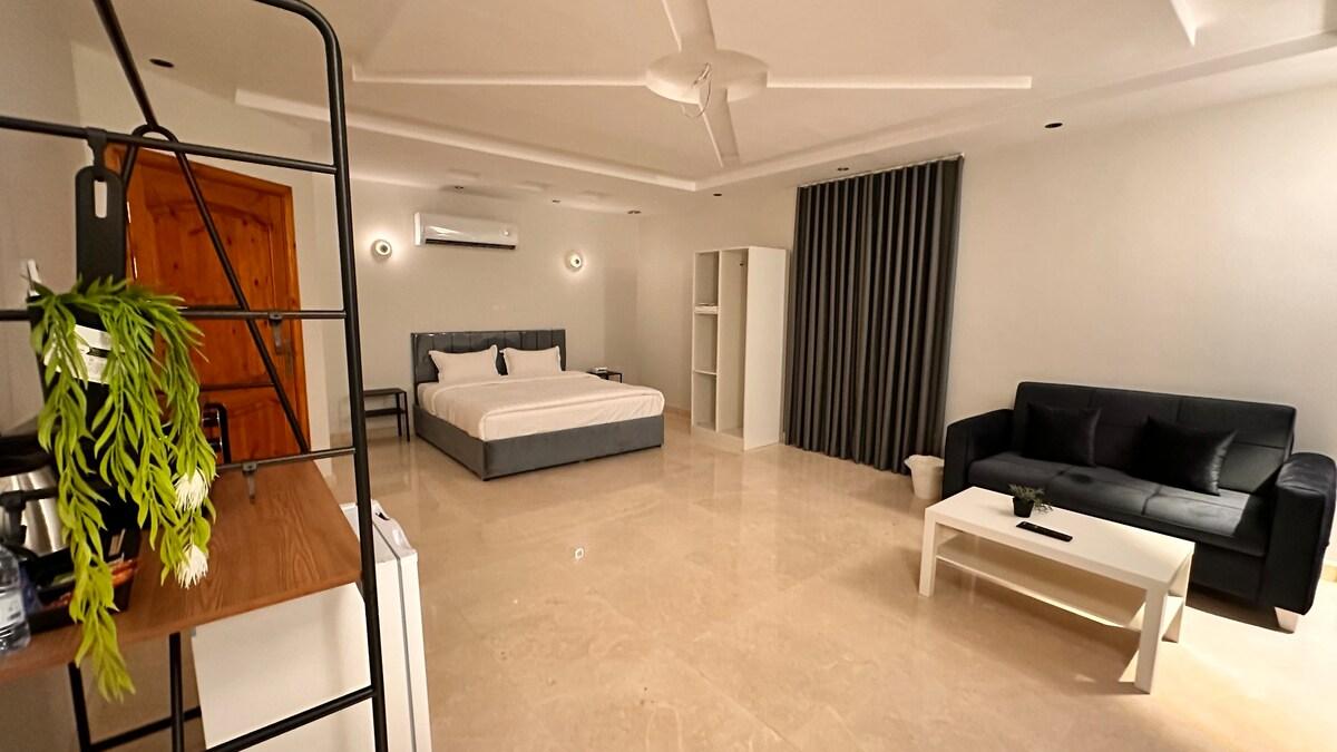 Luxury Suite Near the Prophet's Mosque, 301, Self Check-In - image 5