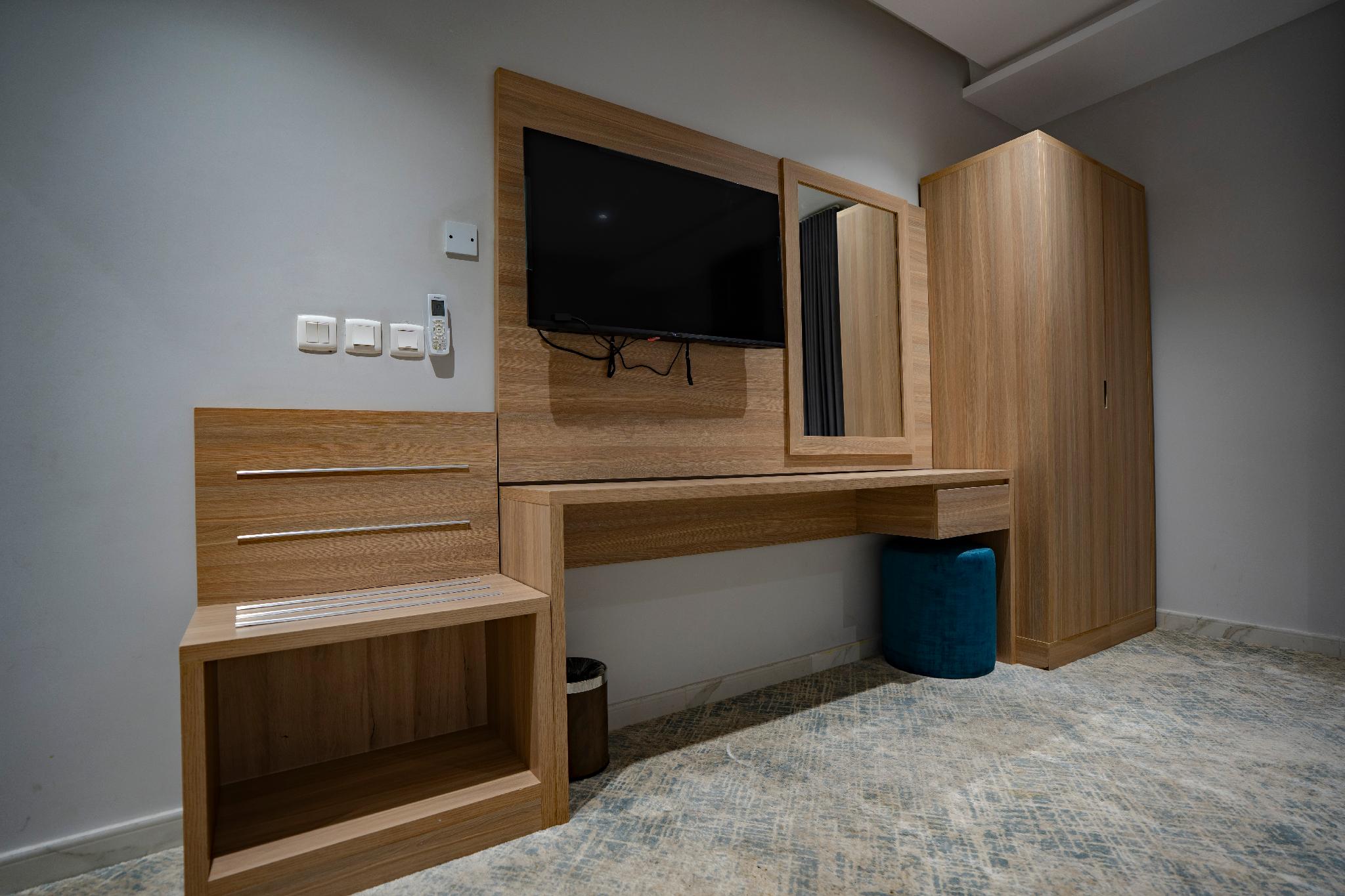 Holiday Plus Tabba Apartments - image 24
