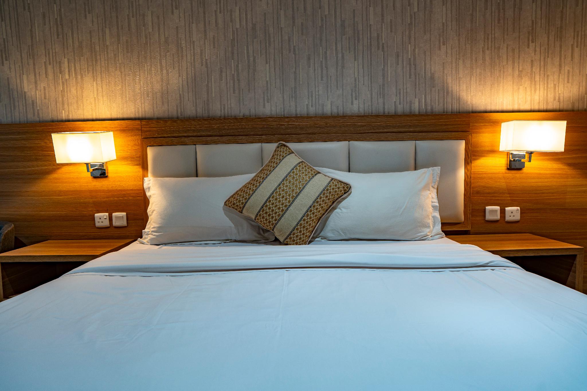 Junior Suite image 4