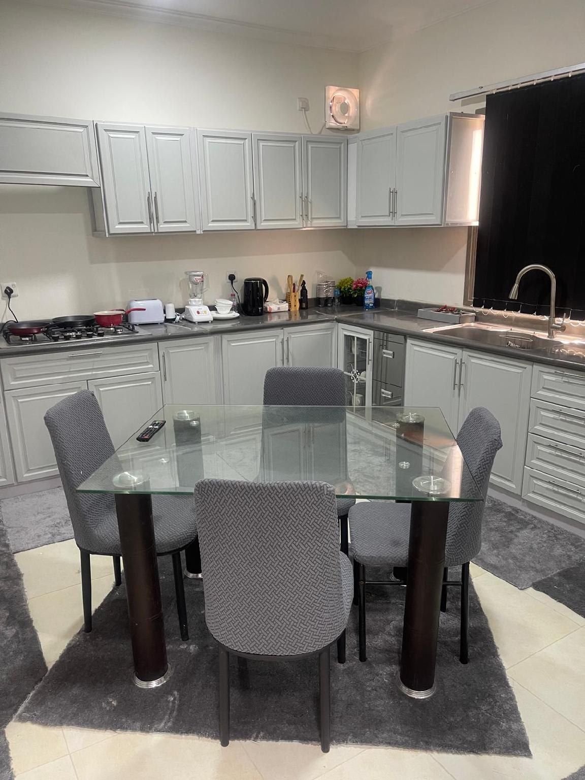 Full Medina home  - gambar 18