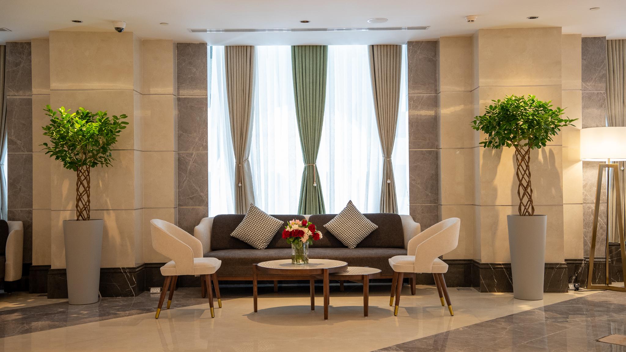 Peninsula Worth Hotel - image 48