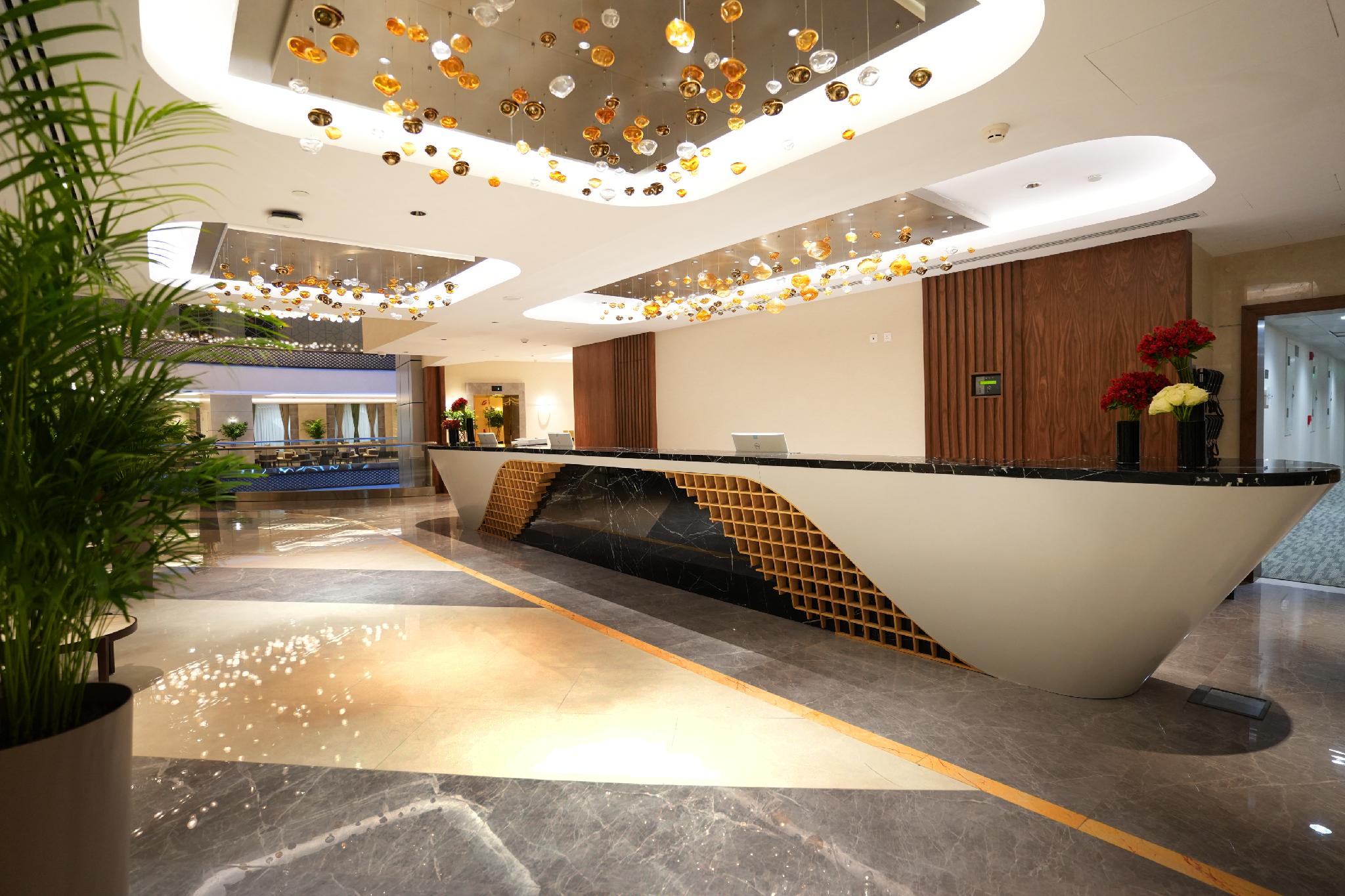 Peninsula Worth Hotel - image 28