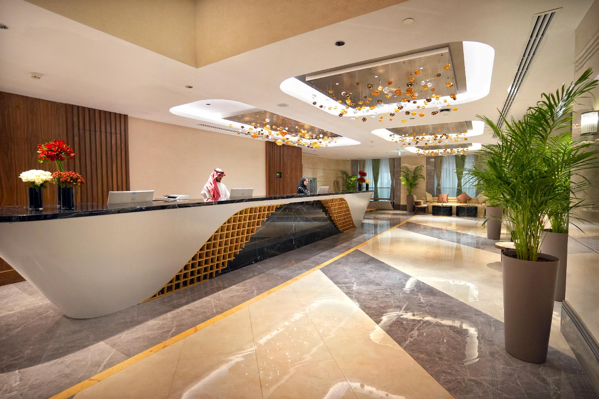 Peninsula Worth Hotel - image 6