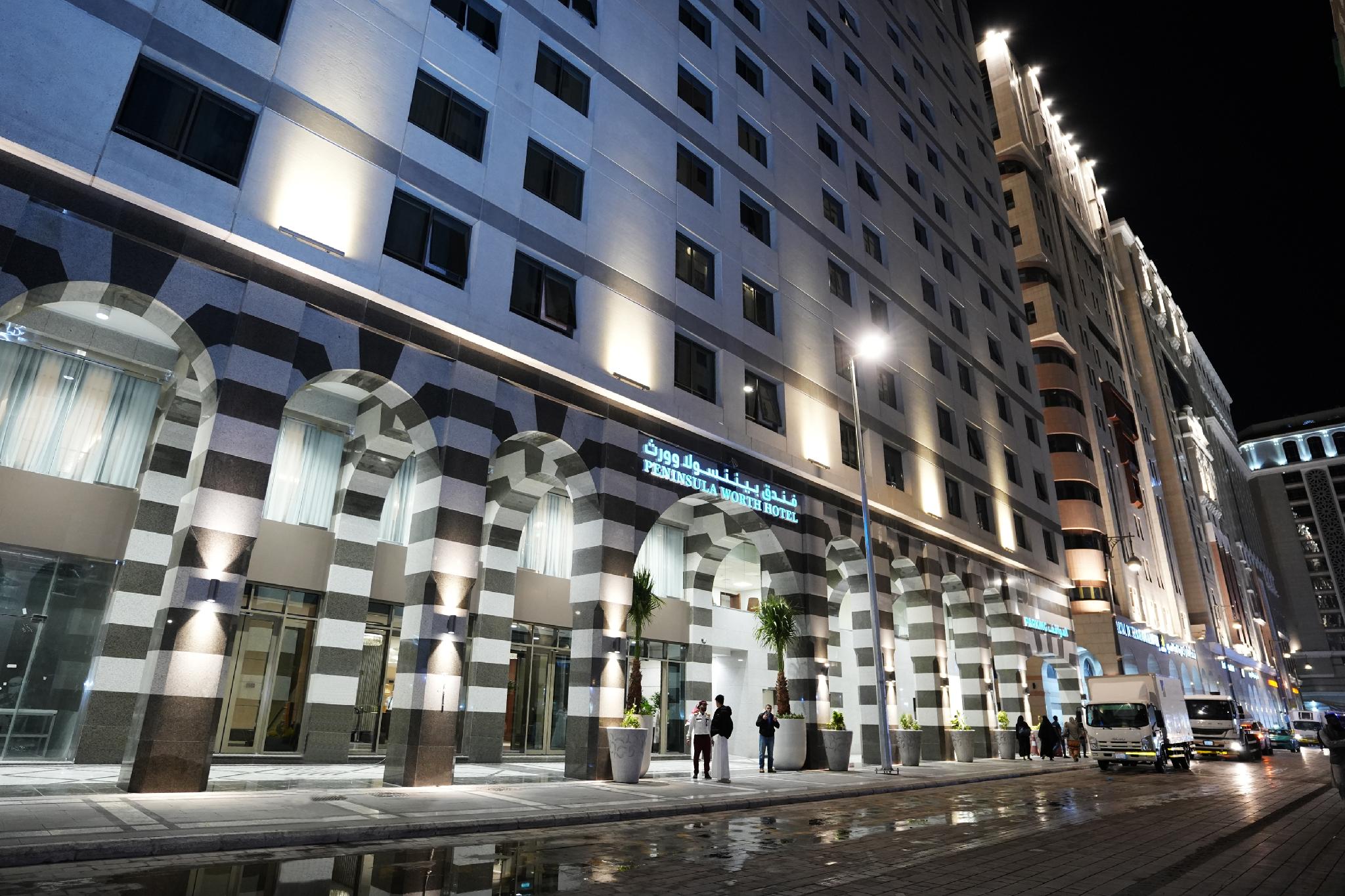 Peninsula Worth Hotel - image 41
