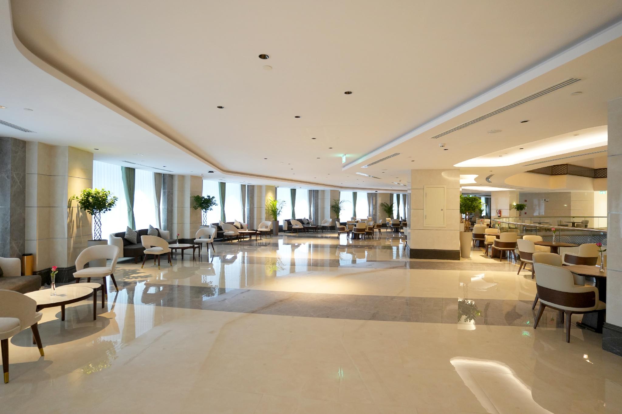 Peninsula Worth Hotel - image 14
