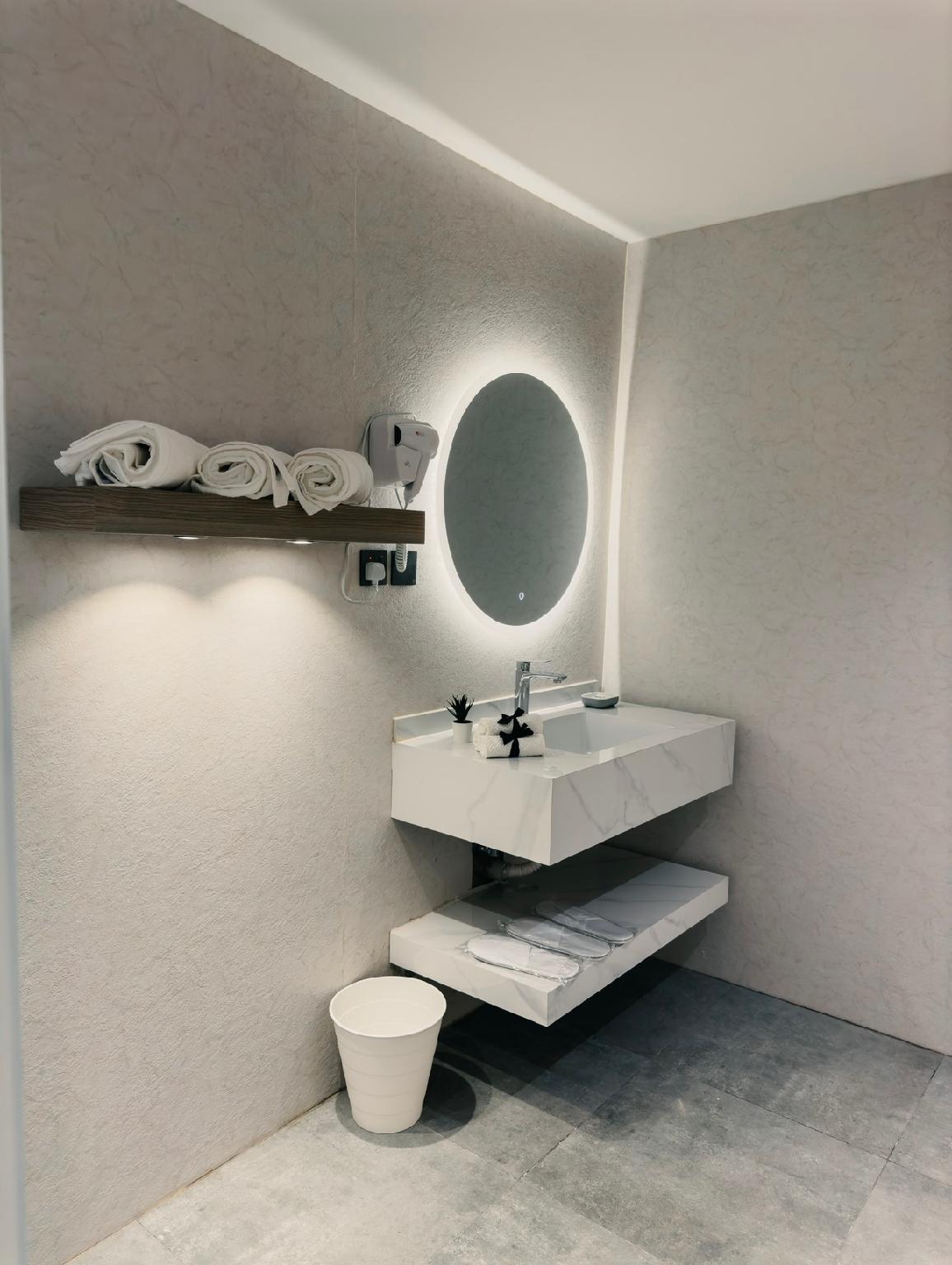 Elegant 3 bedroom hotel apartment - gambar 6