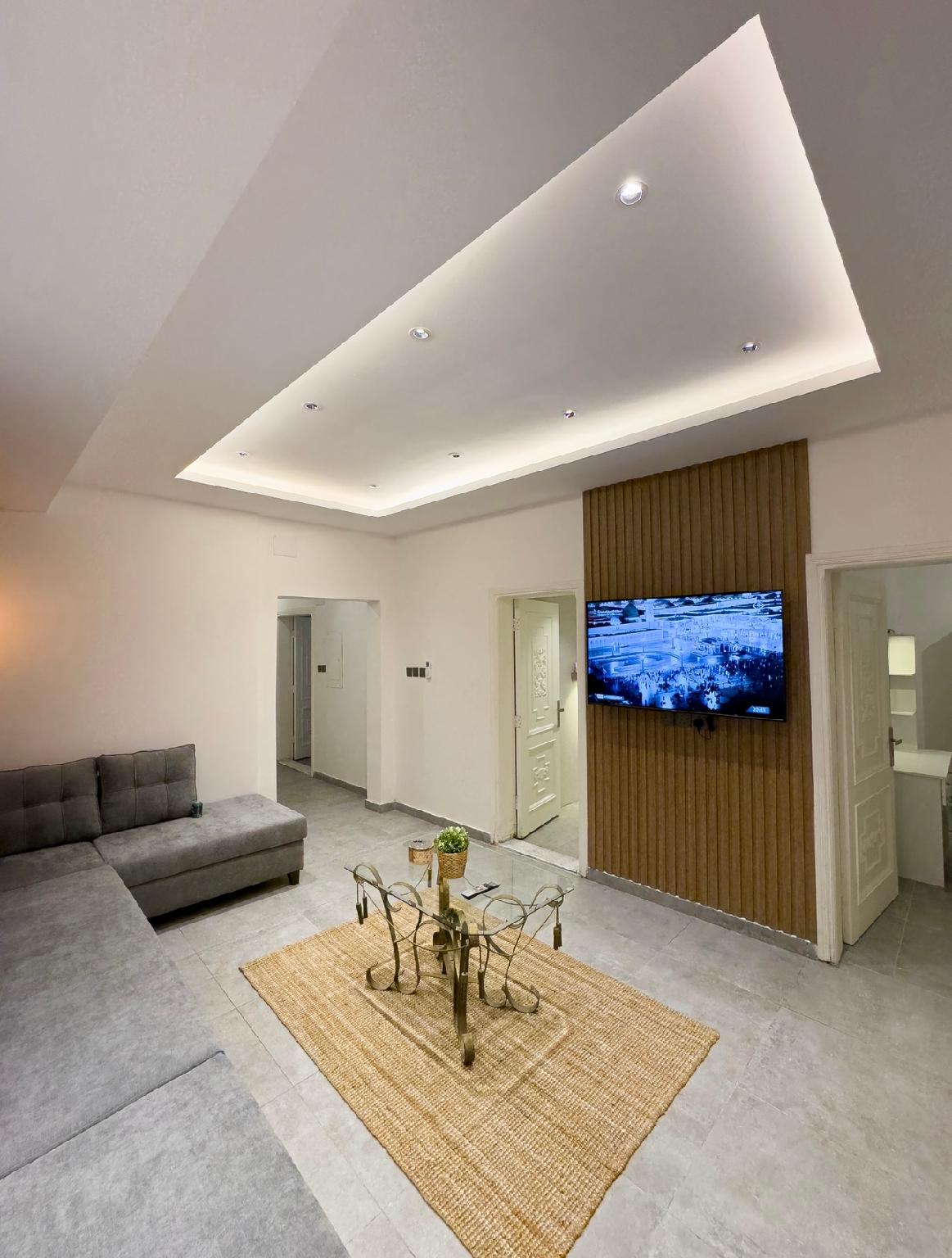 Elegant 3 bedroom hotel apartment - gambar 8