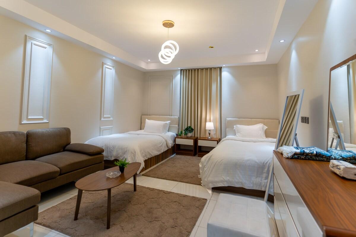 Spacious 3-Bedroom condo Near Prophet's Mosque - image 21