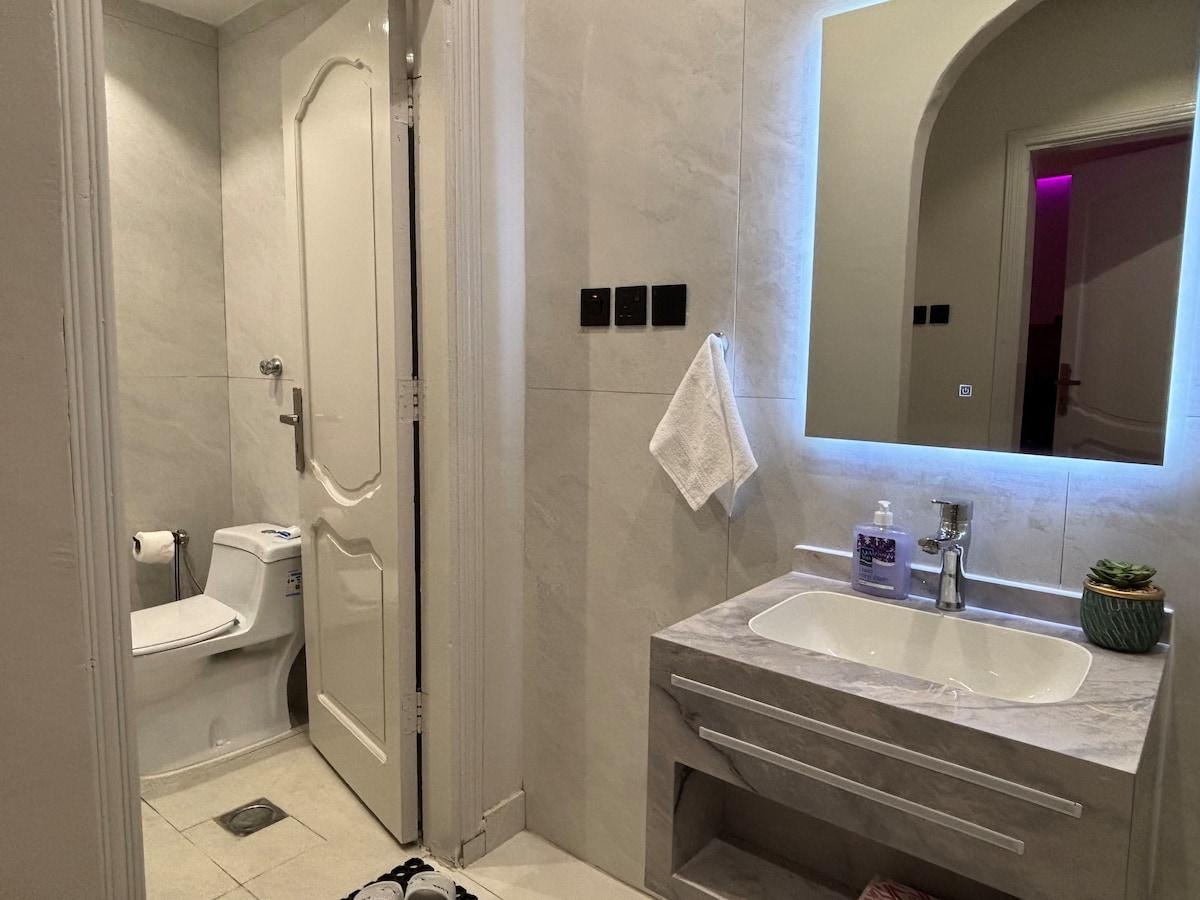 Luxury and spacious apartment near Al Haram - görsel 7