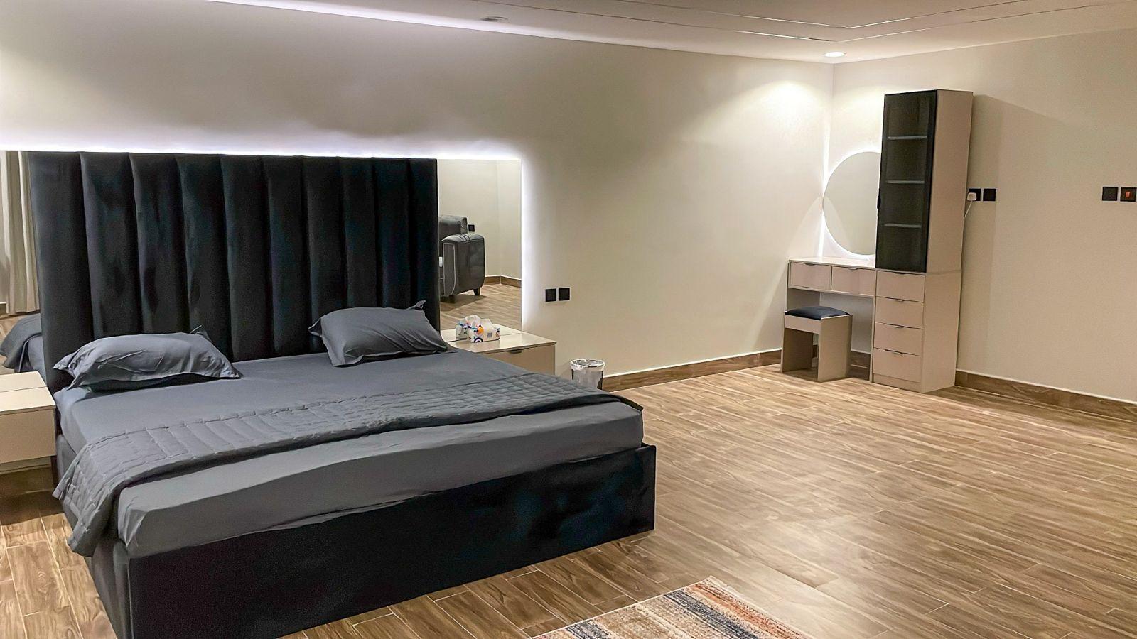 Luxury apartment near the Prophet's Mosque - gambar 9