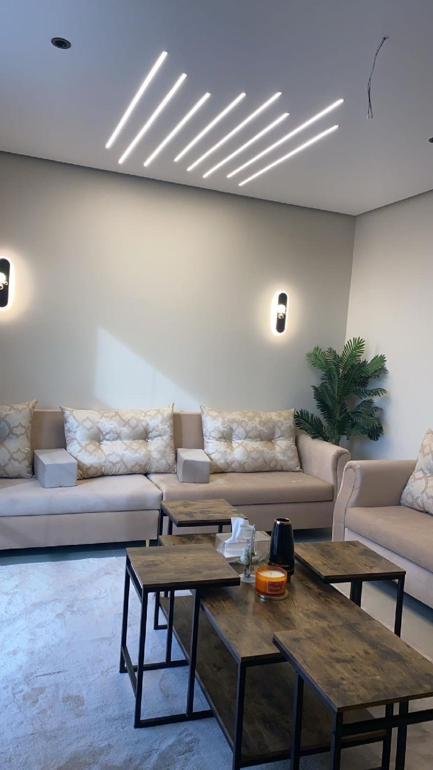 Upper Apartment