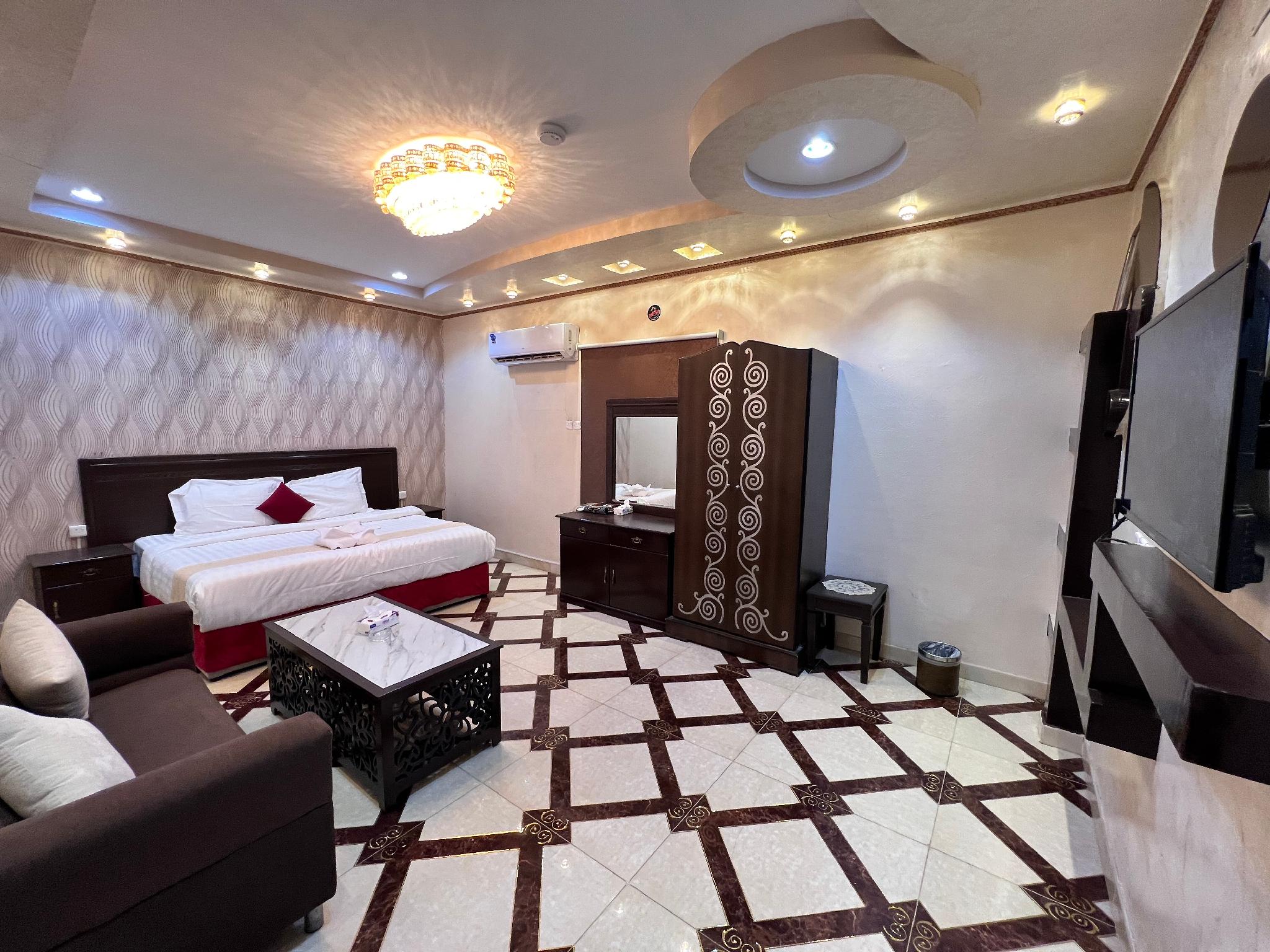 Elegant Fully Equipped Studio - görsel 6