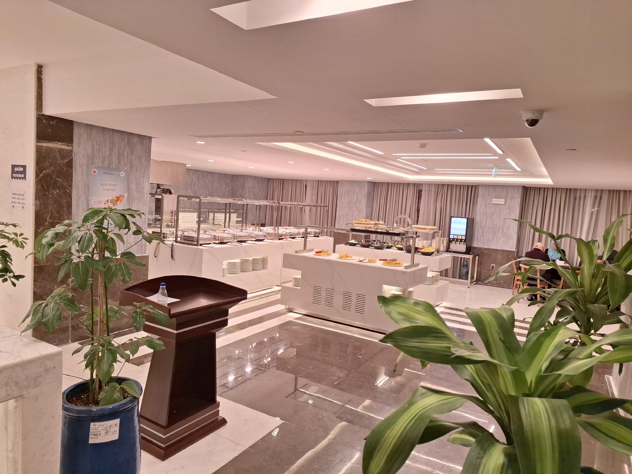 Maden Taiba Hotel - imej 45