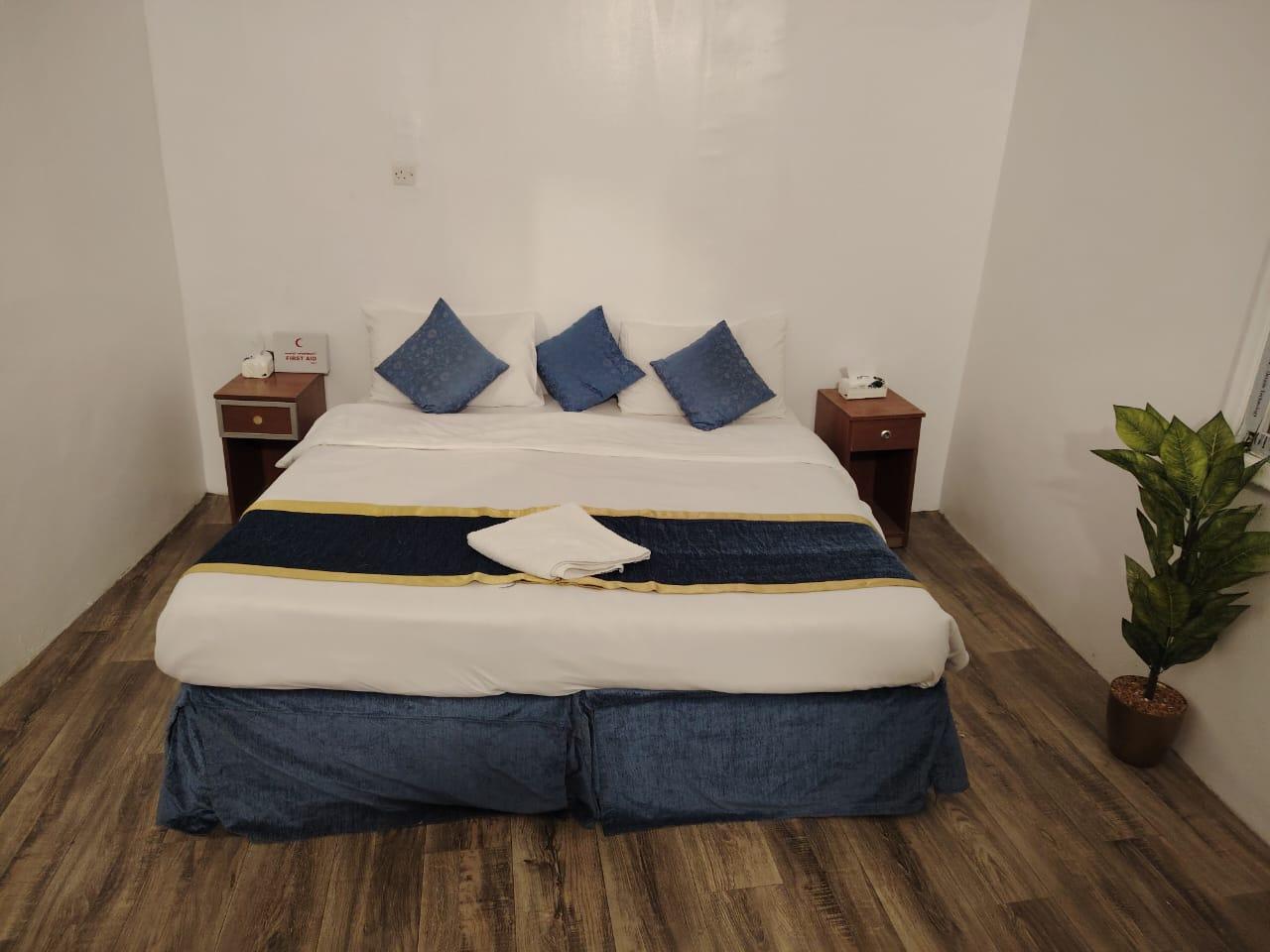 Four Bedroom Adjoining Apartments image 5