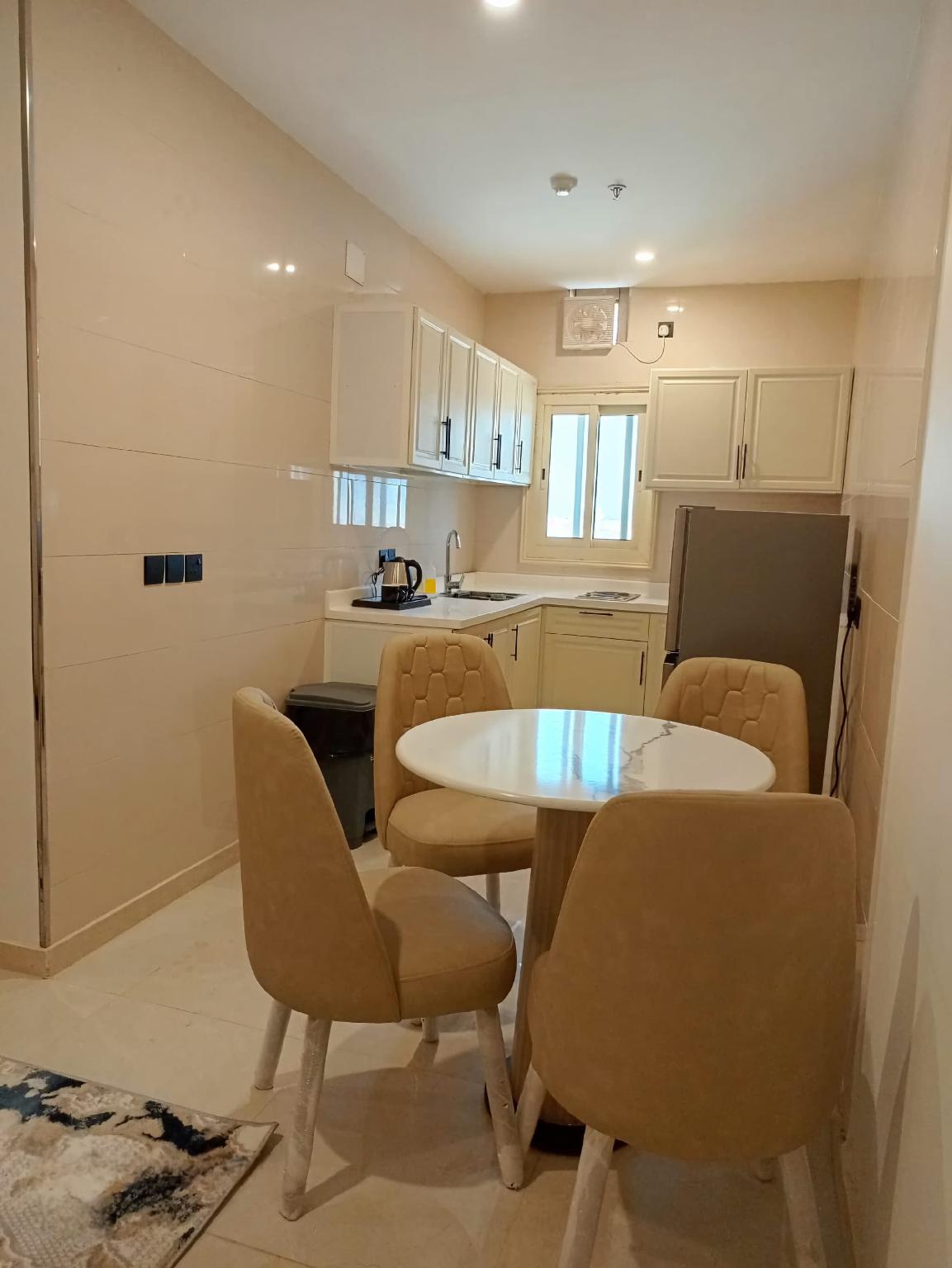 Bayat Serviced Apartments - image 9