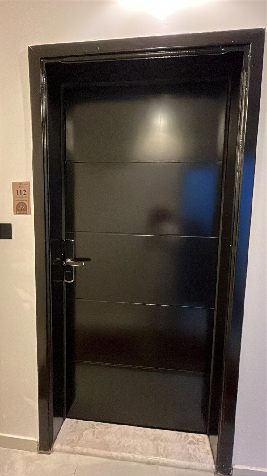 M4|112 House - Room Hall and Side Kitchen - image 8
