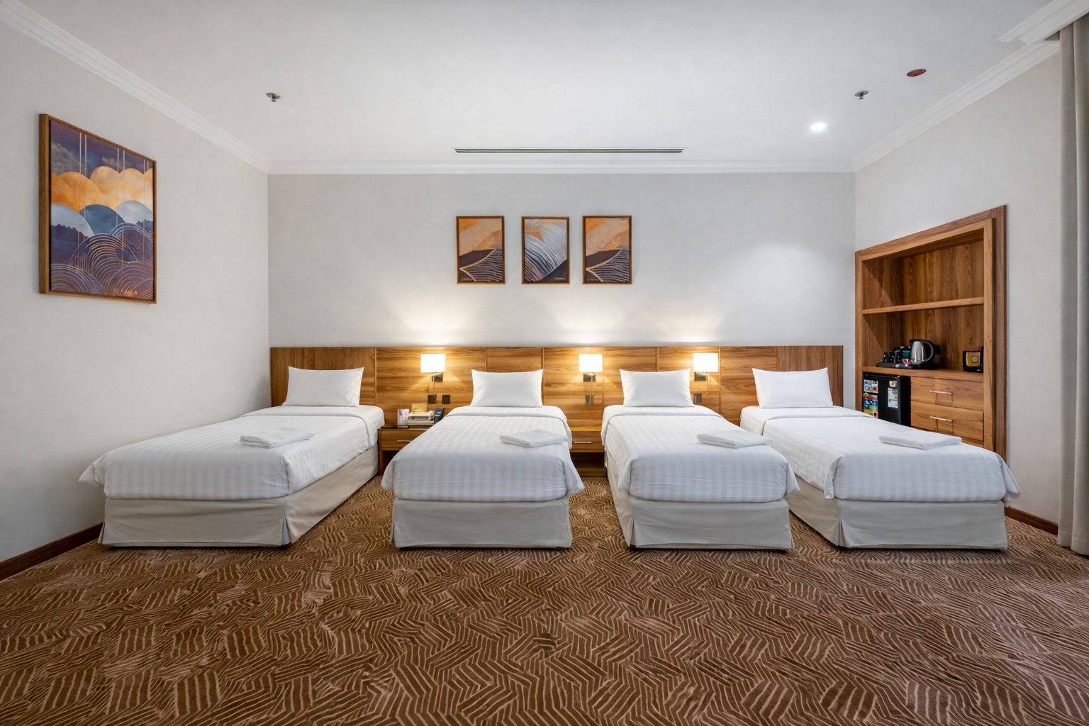 Deluxe Quadruple Room for 4 People image 2