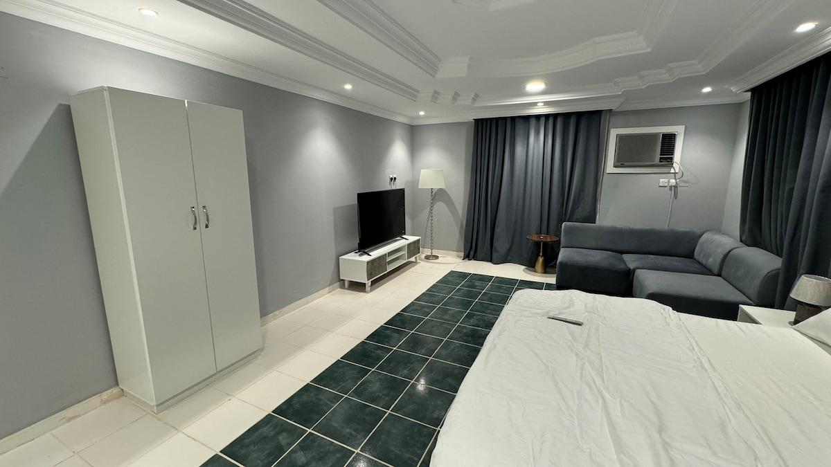 Bedroom with bathroom - Sari Street | 203 - afbeelding 2