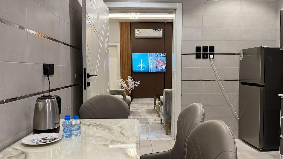 Deluxe 2 bedroom 102 living room apartment in Al Qiblatain neighborhood - afbeelding 6