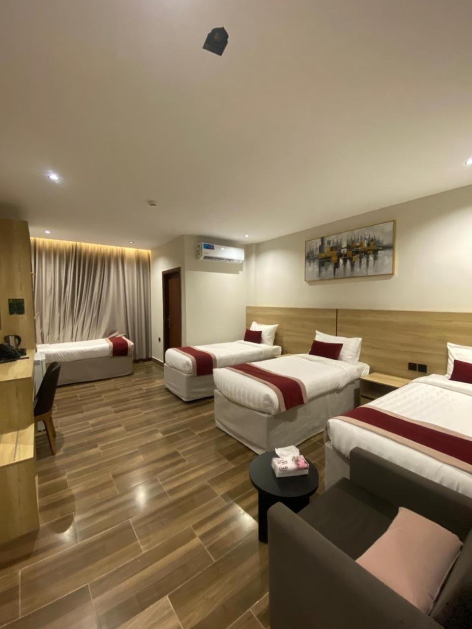 Rooh Al Madinah Hotel - image 15