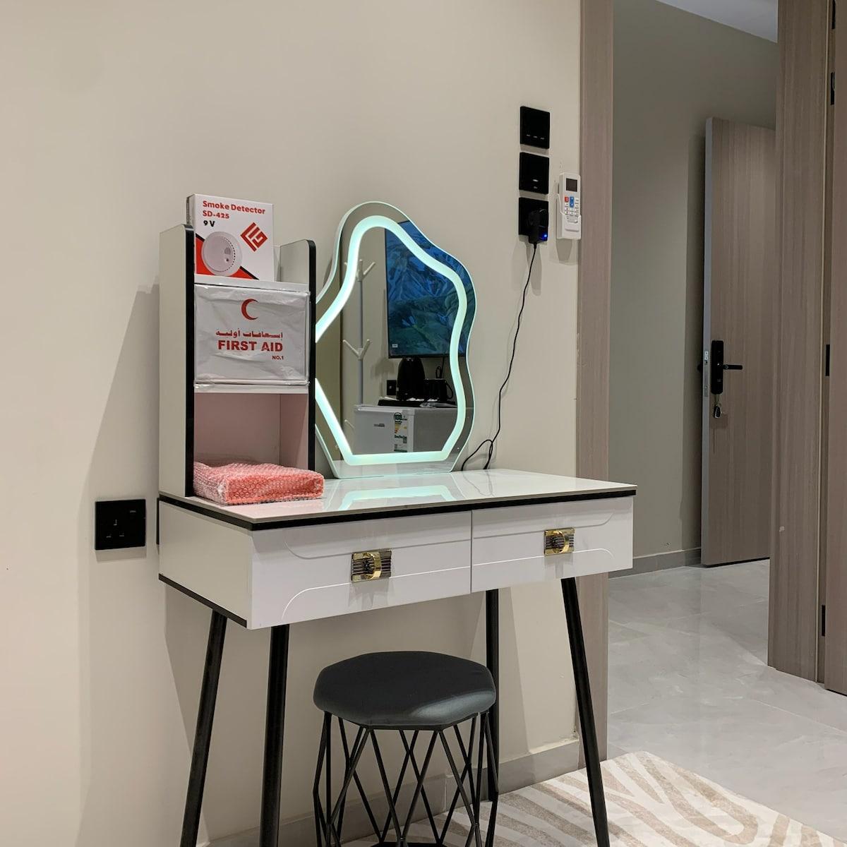 M9|101 House - Studio with Service Corner - gambar 7
