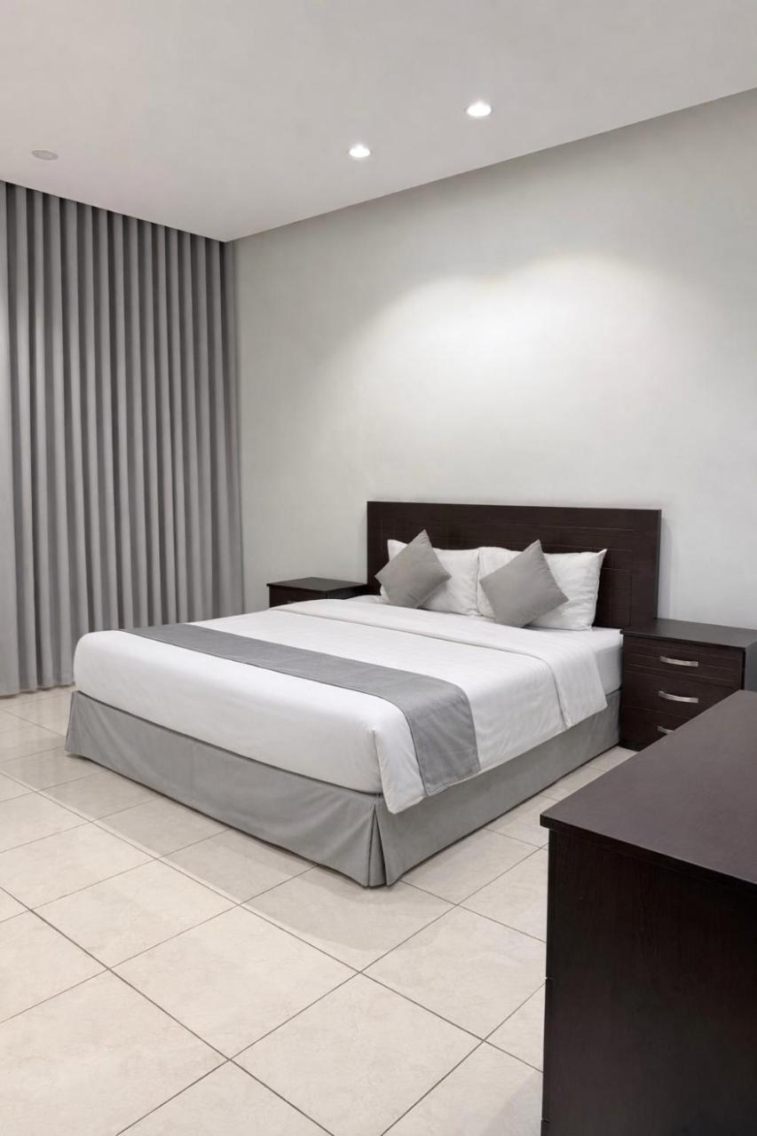 ڈیلکس سویٹ تصویر 4