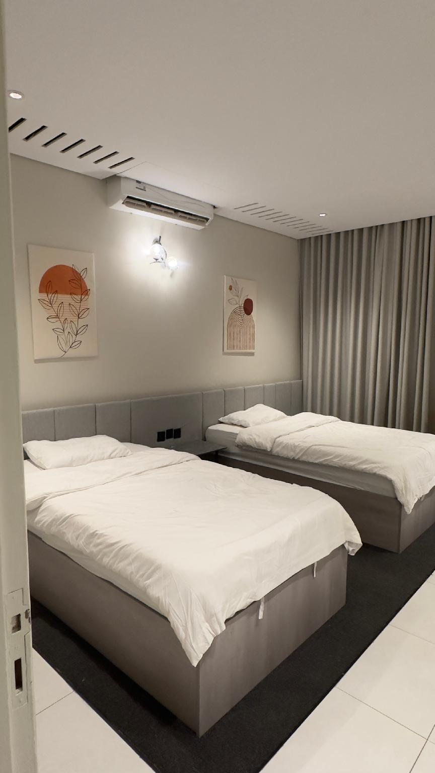 Modern Hotel Rooms With All Essentials - image 6