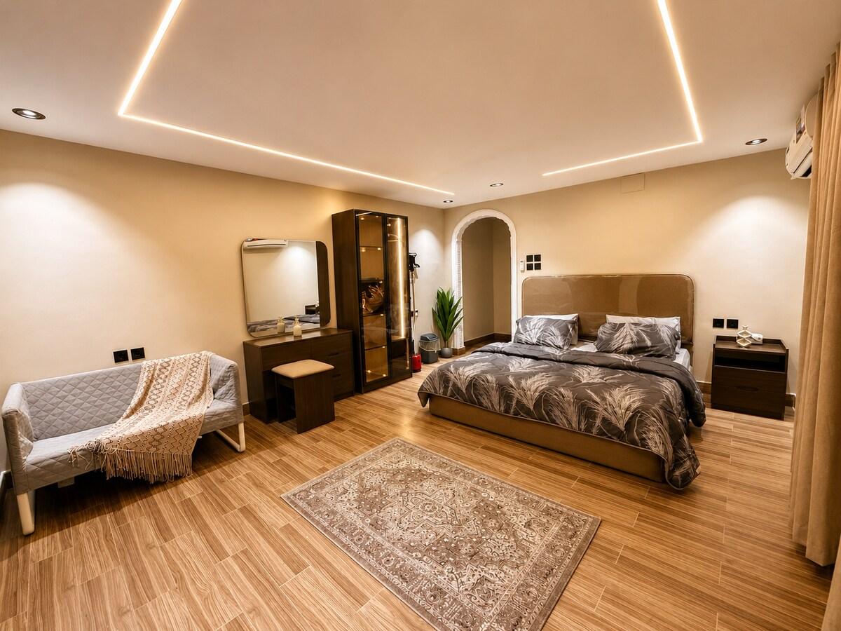 Luxury Modern Studio | Near Prophet’s Mosque - image 7