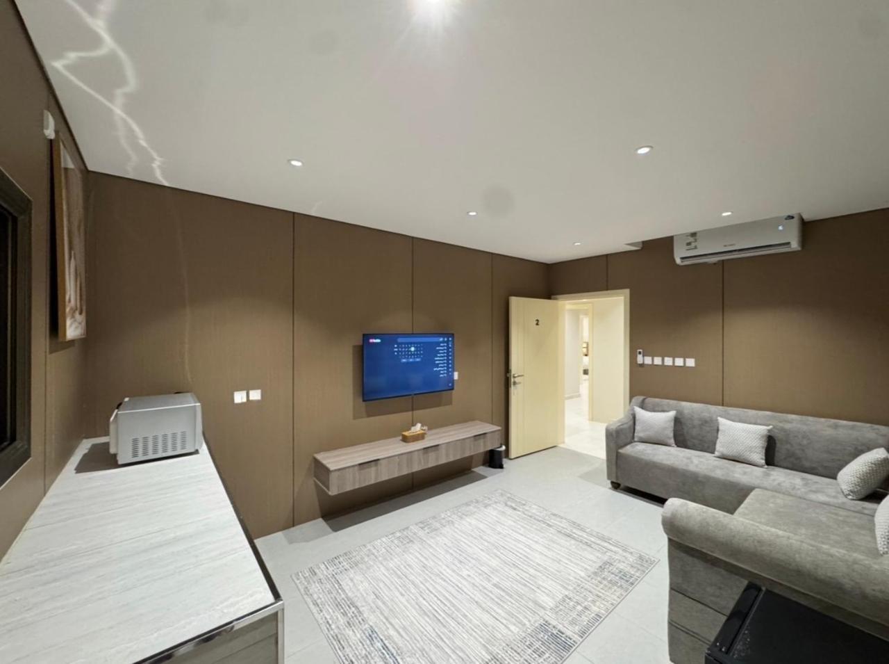 Bluestone Amlak 2 - imagen 4