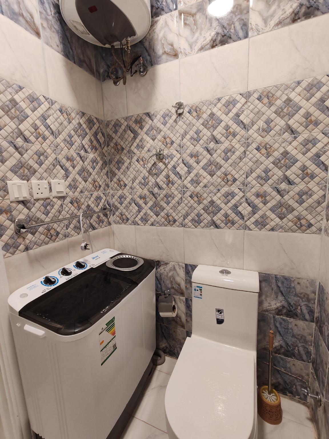 Luxury apartment near Al-Haramain train station - image 18