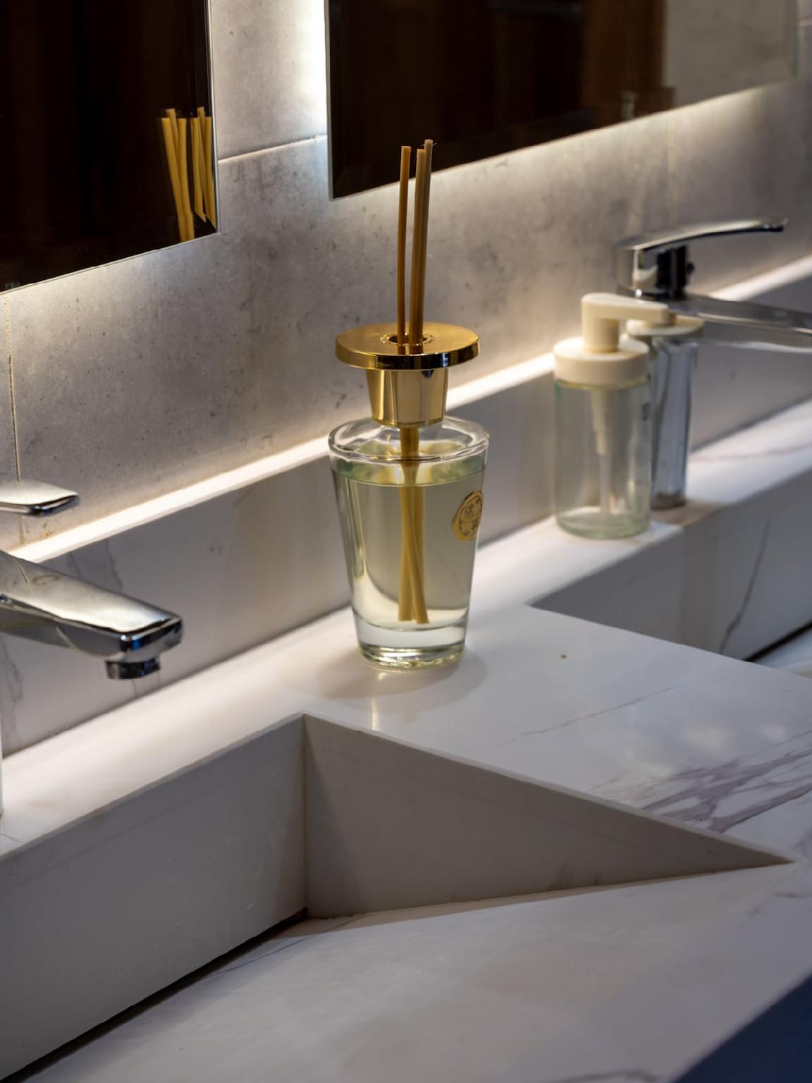 The Place-Ultra Luxury Suite - imej 11
