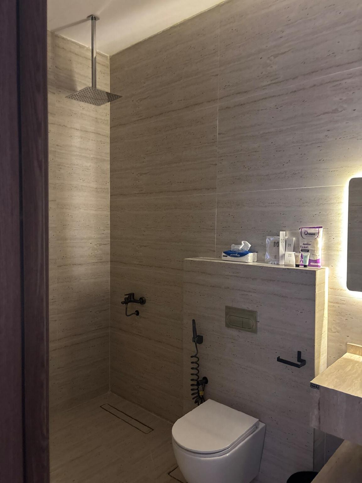 Timam | Two-room suite • center location - imej 7
