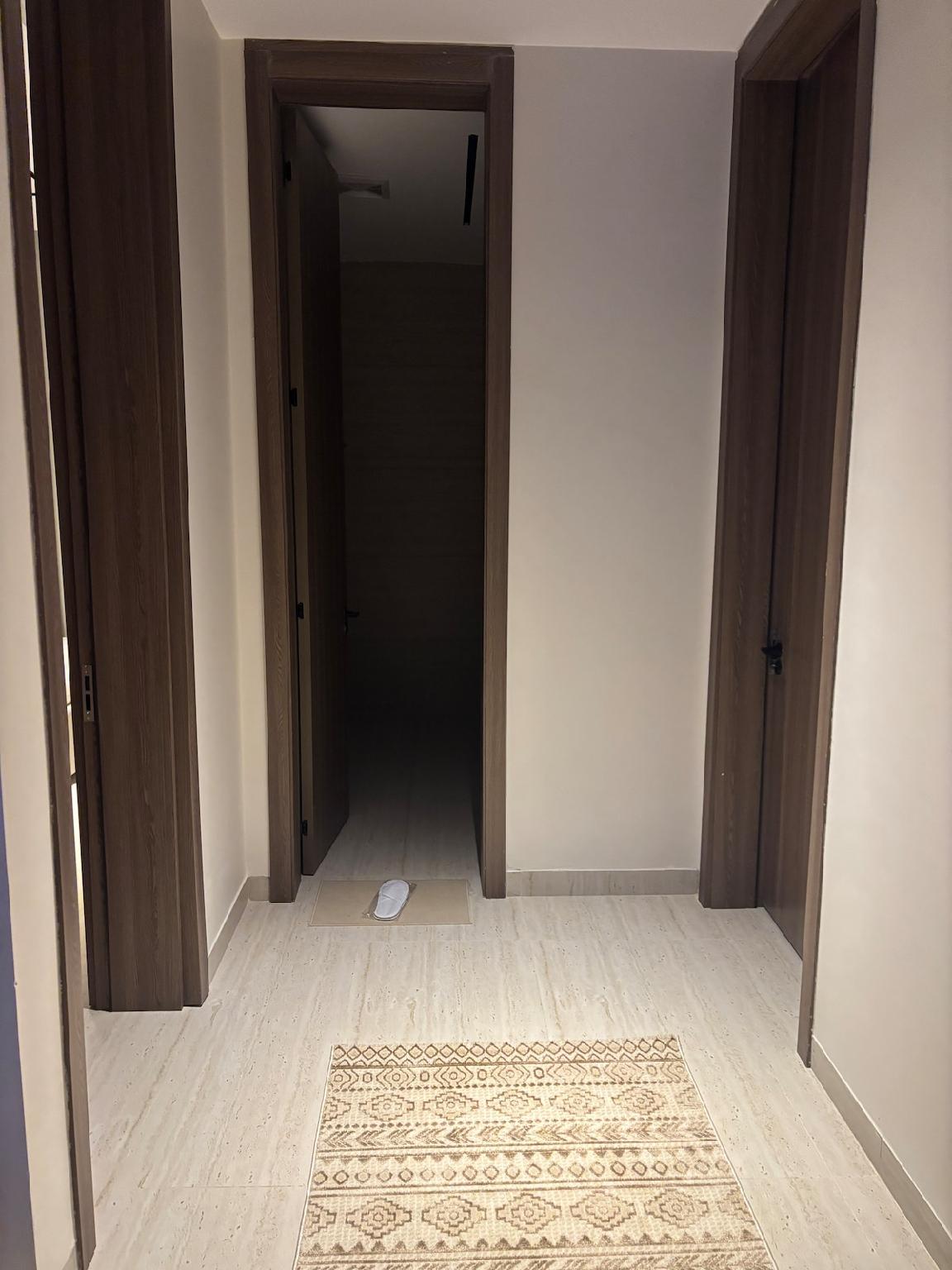 Timam | Two-room suite • center location - imej 9