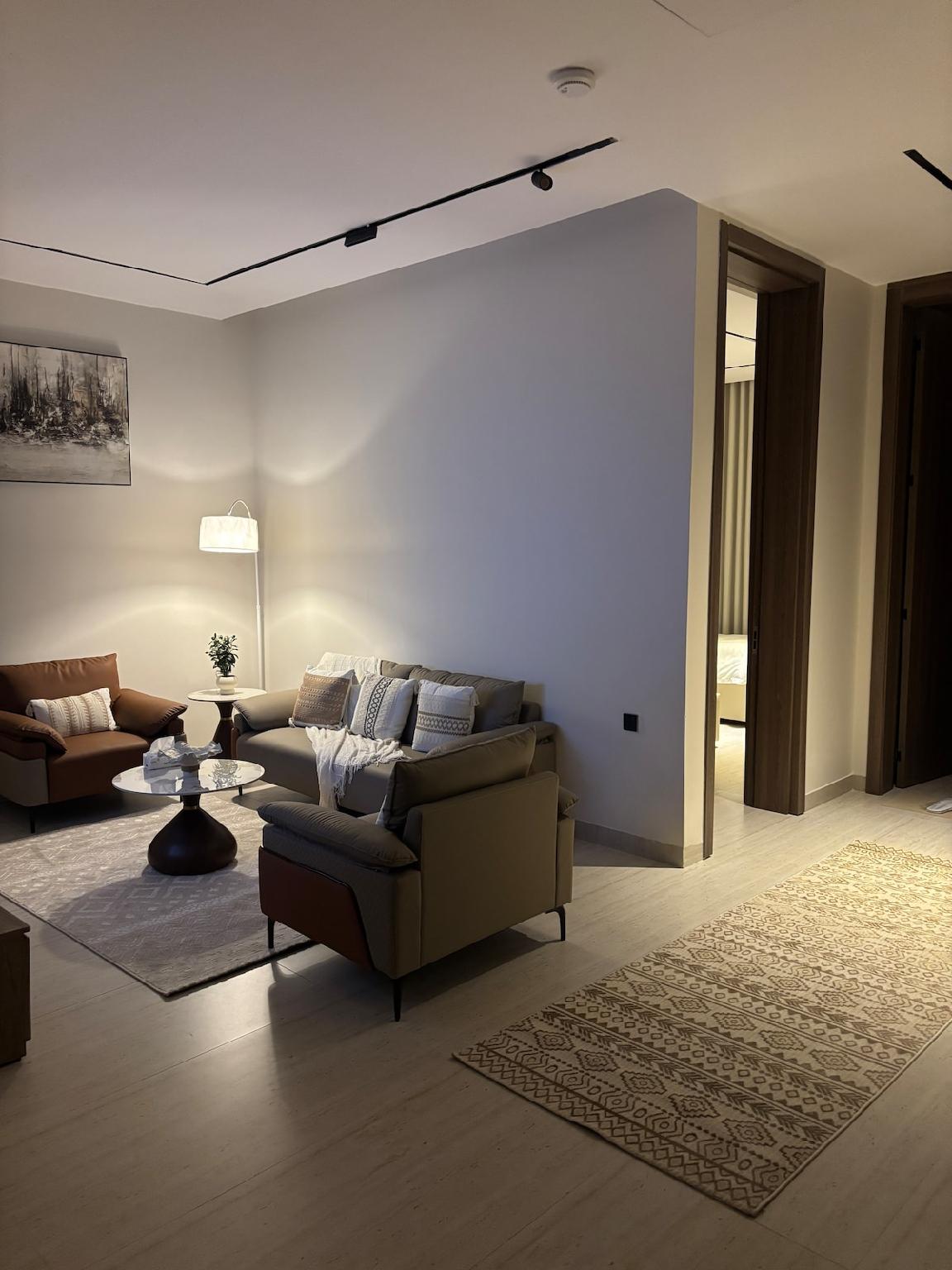 Timam | Two-room suite • center location - imej 2