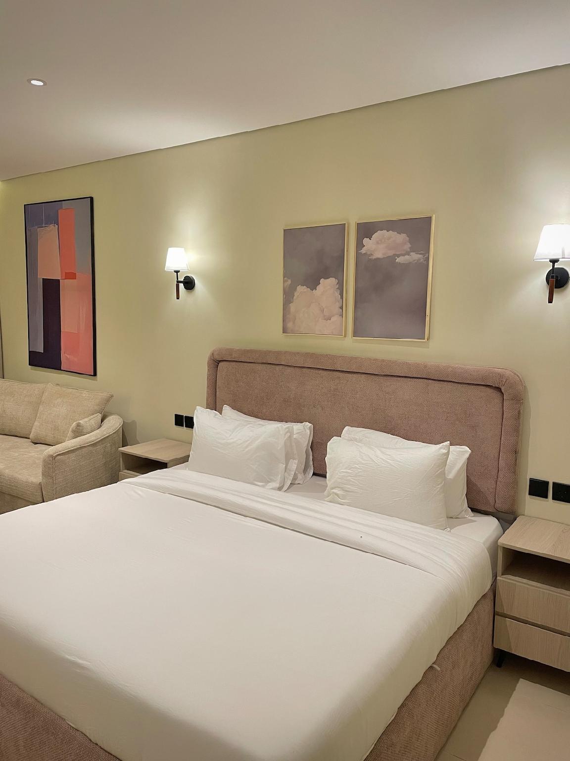 Spacious Studio 402 near the Prophet's Mosque - imej 4