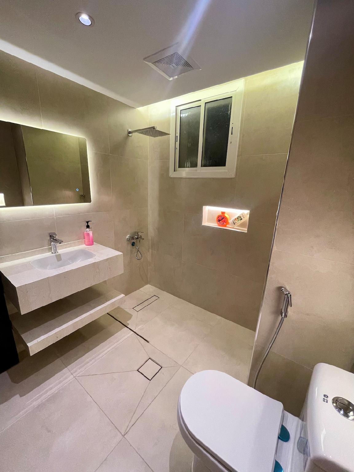 Apartment with special room near Prophet's Mosque - image 6